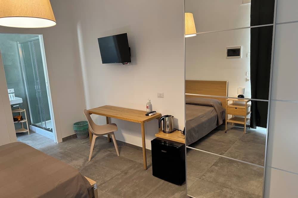 Calalunga - Room No. 4 Room with garden view equipped with all comforts in Vico del Gargano, Gargano