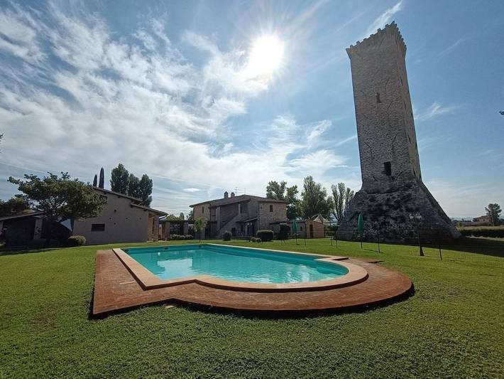 Appartement de vacances pour 8 personnes, avec piscine ainsi que jardin et vue - 1