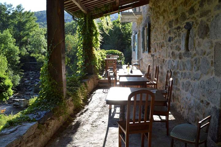Chambre d’hôte pour 8 personnes, avec jardin en Ardèche - 3