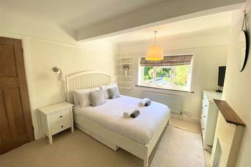 Holiday Home for 6 People in Lymington, New Forest National Park, Photo 3