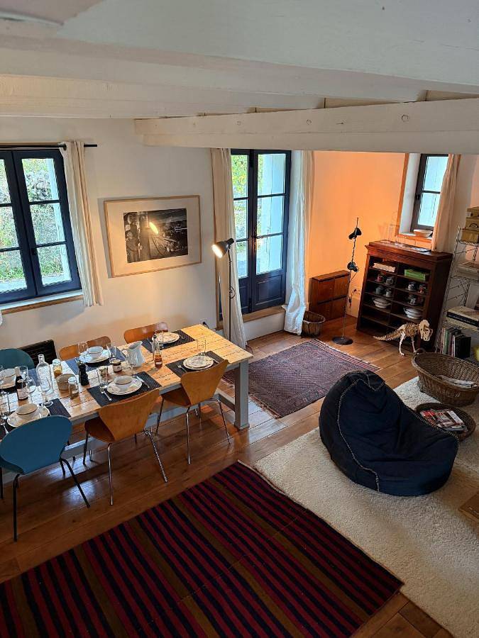 Location de vacances pour 7 personnes, avec vue et jardin, animaux acceptés à Étrembières