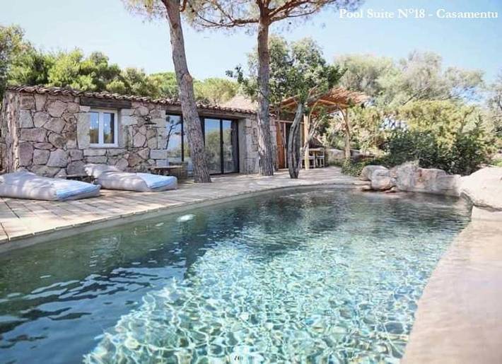 Villa pour 8 personnes, avec piscine ainsi que vue et jardin - 1