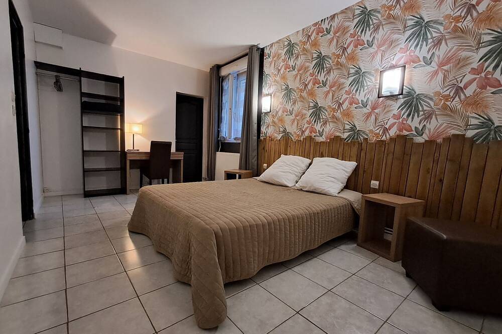 Privatization of two gîtes - Up to 26 people Au Cor de Chasse in Bollène, Vaucluse