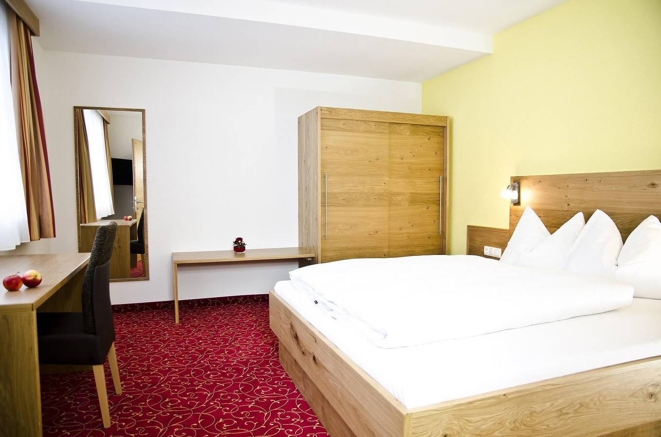 Ganze Ferienwohnung, Top 1 für 3 Personen in Mathon, Verwall