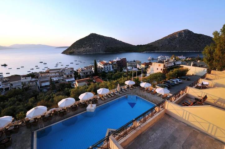 Hôtel pour 2 personnes, avec Terrasse et Jardin ainsi que Piscine et Sauna
