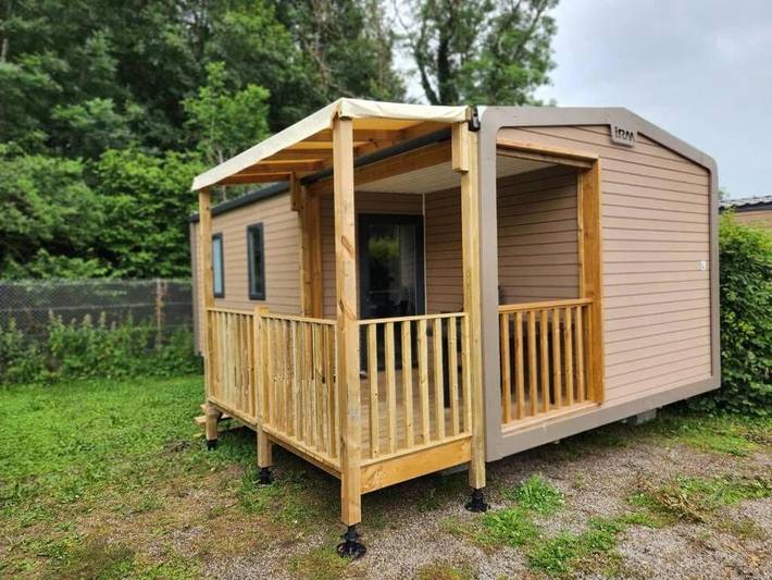 Camping pour 2 personnes, avec Jacuzzi