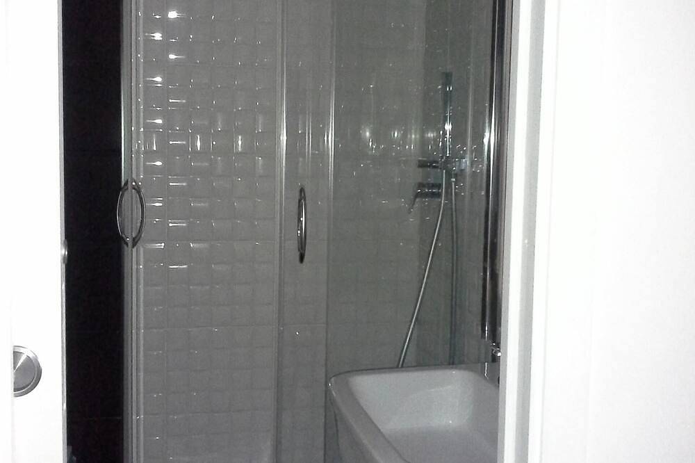 Chambre d'hôtes près de S. Pietro / Vaticano avec salle de bain privée in Rome, Province de Rome