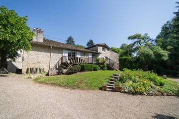 Gîte pour 10 personnes, avec jardin et terrasse à Migné-Auxances