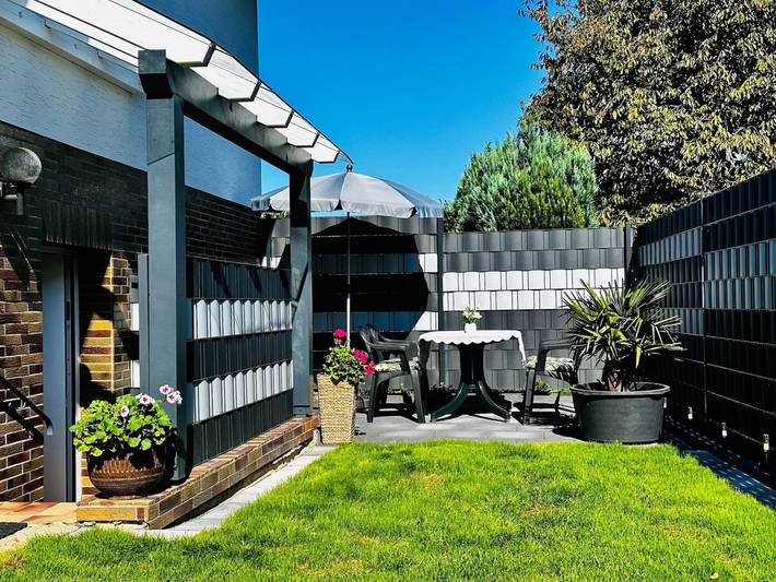 Ferienwohnung für 4 Personen, mit Terrasse und Garten in Bendorf