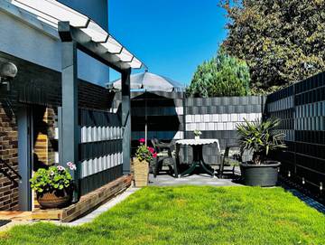 Ferienwohnung für 4 Personen, mit Garten und Terrasse, kinderfreundlich in Bendorf