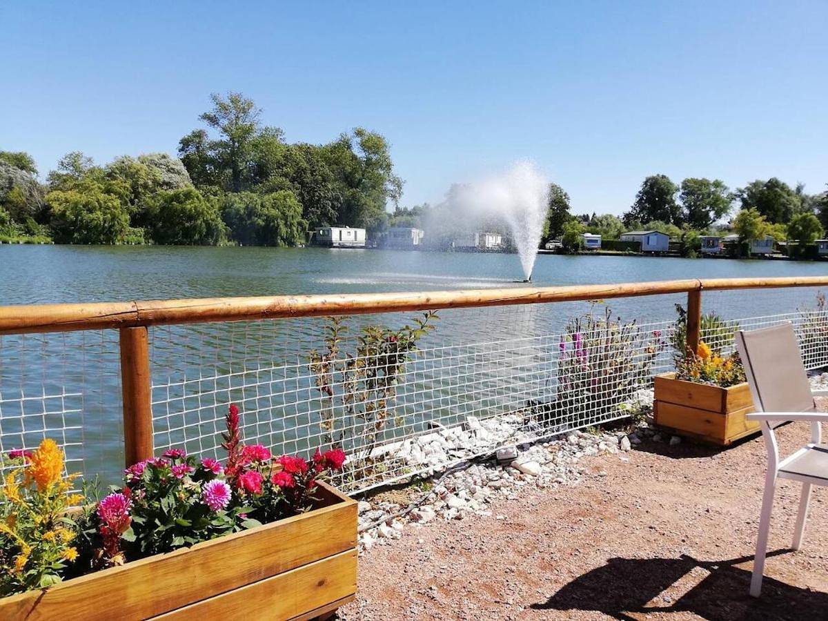 One-Bedroom Chalet in Lac d'Ardres, Ardres
