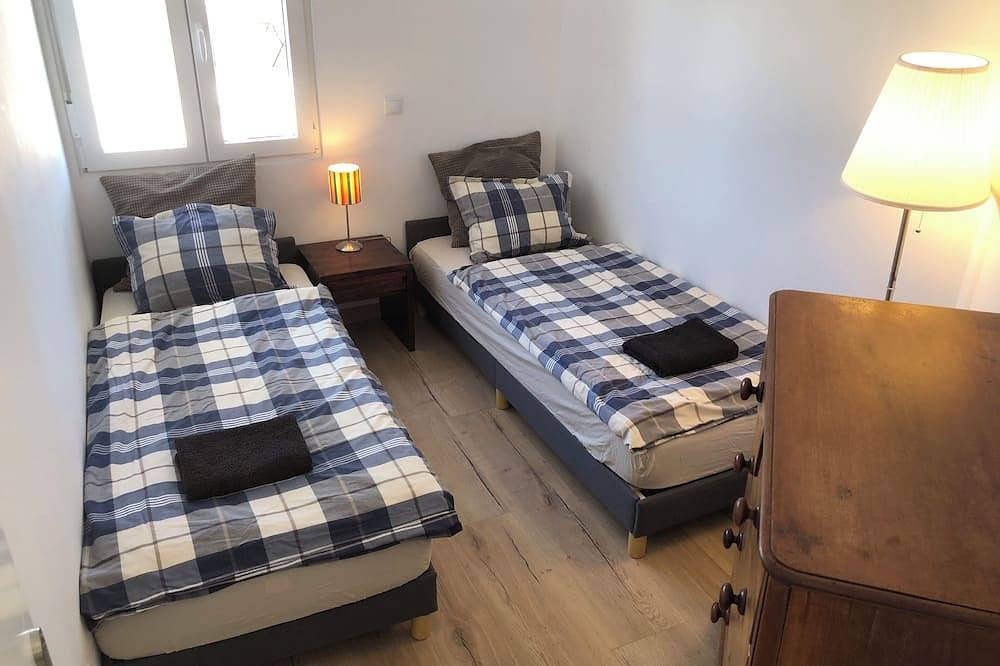 Casa the Dutchman,  totally off-grid,on a private plot of 10.000m2 in Navarrés, Provincia de Valencia