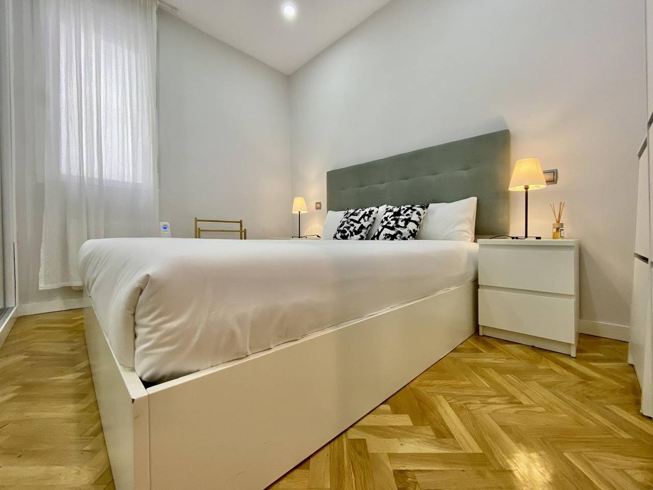 Entire vacation apartment, Charming Atocha - Temporary stays in Arganzuela, Madrid