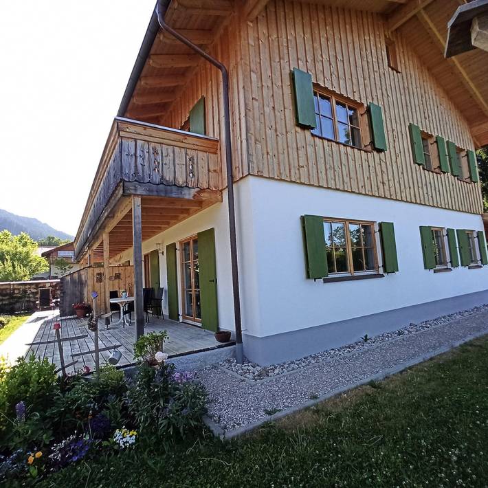 Hütte für 4 Personen, mit Terrasse und Garten im Allgäu