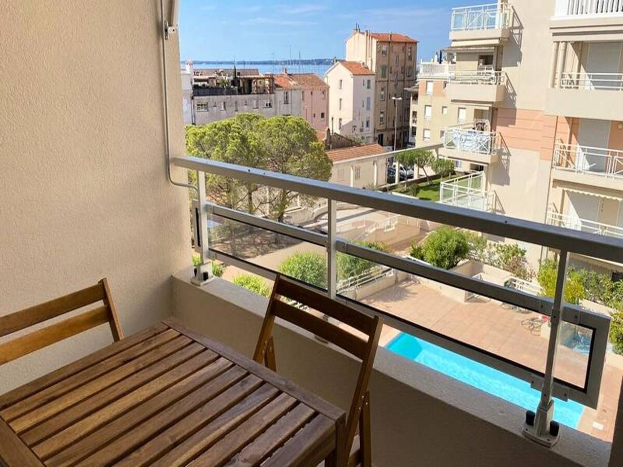 Apartamento entero, Apartamento en Golfe Juan cerca de las playas in Golfe-Juan, Vallauris