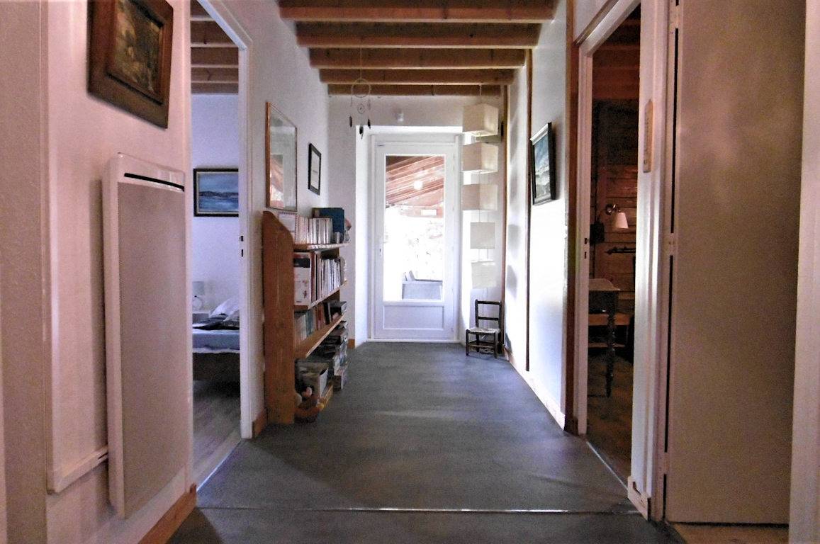 Gite Plansonnier et chambres d'hôtes - Chambre Bleue in Saint-Julien-d'Ance, Massif central