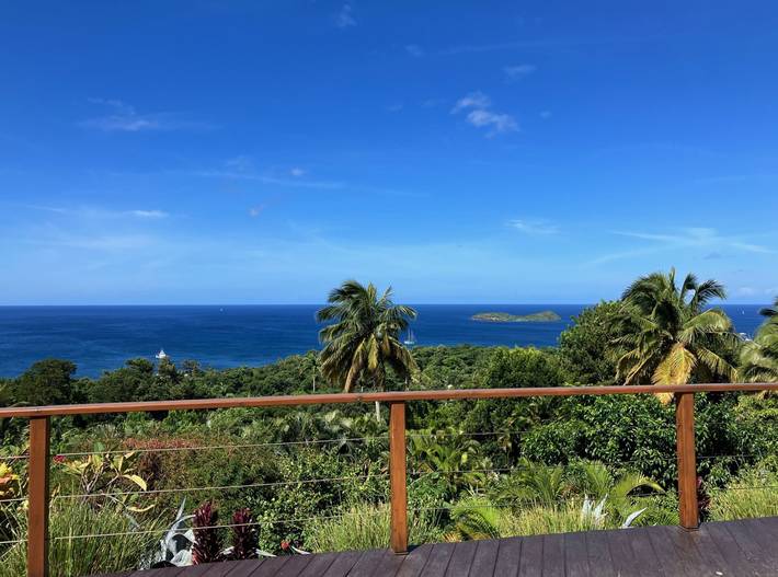 Villa pour 6 personnes, avec terrasse ainsi que piscine et jardin en Guadeloupe