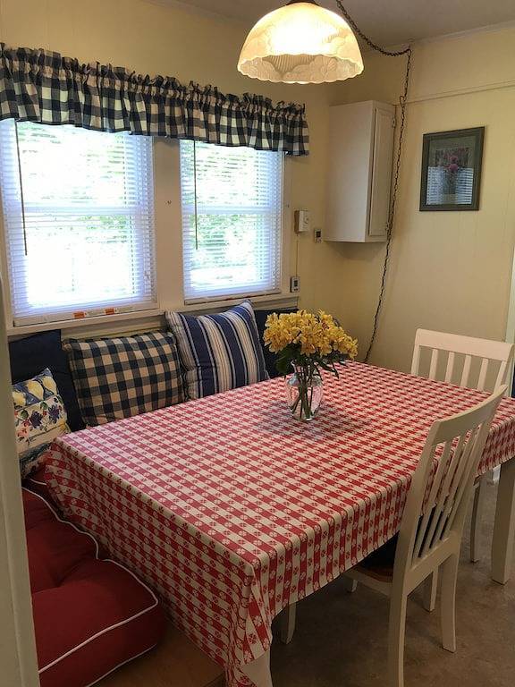 Butterblume-Häuschen, historisches Saluda, Nc. Gemütlicher Rückzugsort in den Bergen in Saluda, Polk County NC