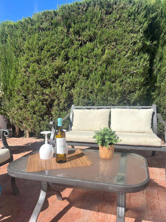 Casa rural para 10 personas, con piscina además de jardín y vistas, Se admiten mascotas en Antequera