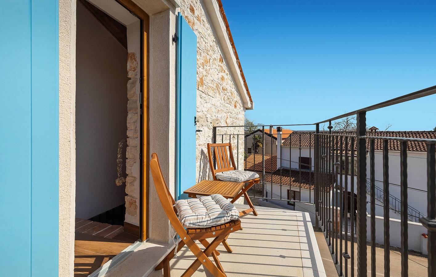 Gezellig appartement met terras, wifi en parkeergelegenheid, op 400 meter van een restaurant in Vabriga, Tar-Vabriga