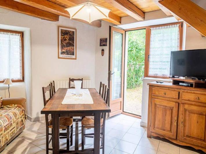 Gîte pour 5 personnes, avec jardin, adapté aux familles à Sainte-Croix-Vallée-Française - 4