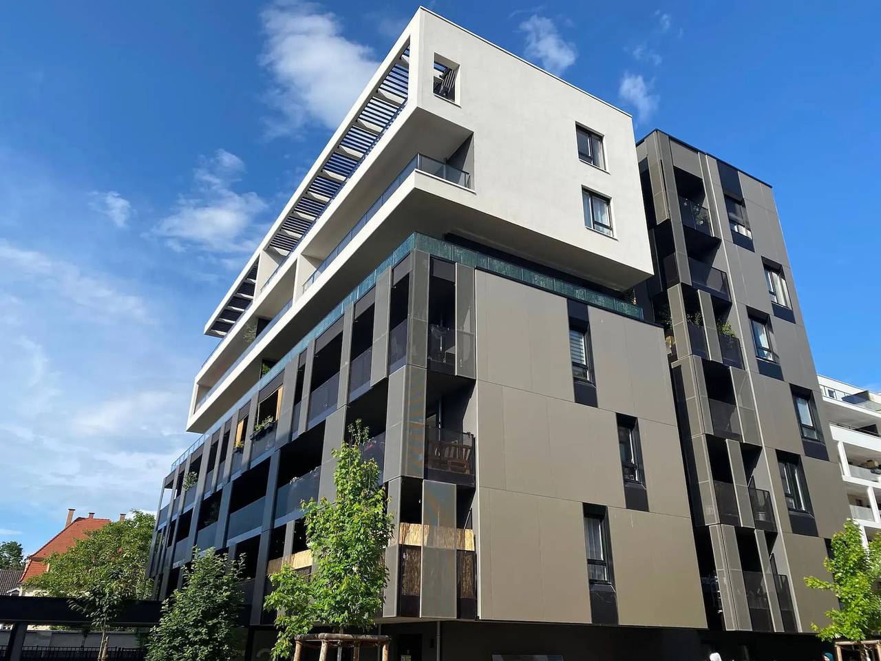 Apartamento entero, Apartamento de tres habitaciones con jacuzzi en Schiltigheim in Schiltigheim, Región de Estrasburgo