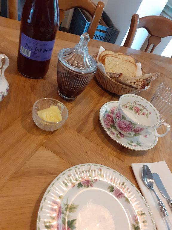 Chambres d'hôtes Poule & Poulette - Chambre 1er étage in Thonac, Périgord Noir