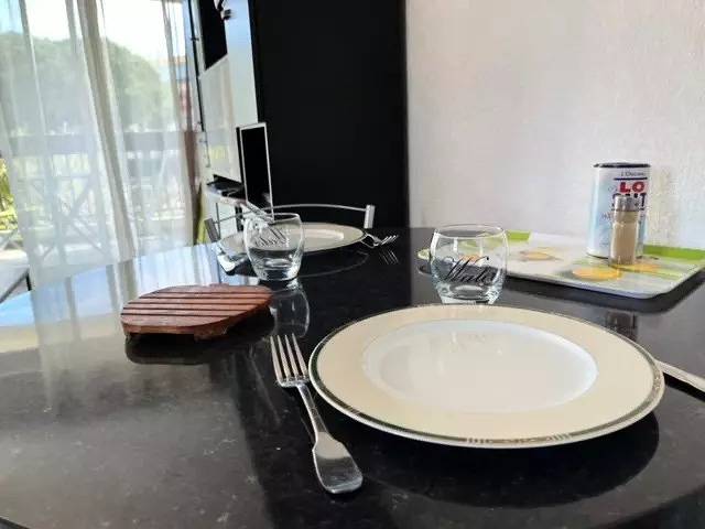 Apartamento entero, Apartamento cerca de la playa en Boucanet in Le Grau-du-Roi, Côte d'Améthyste