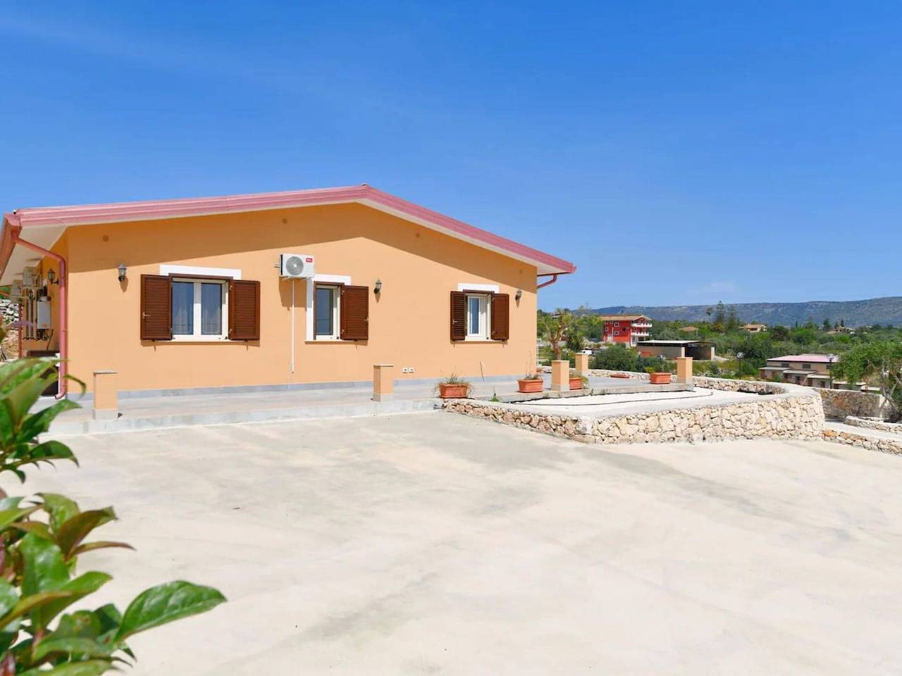Casa Vacanza per 8 Persone in Floridia, Siracusa e dintorni