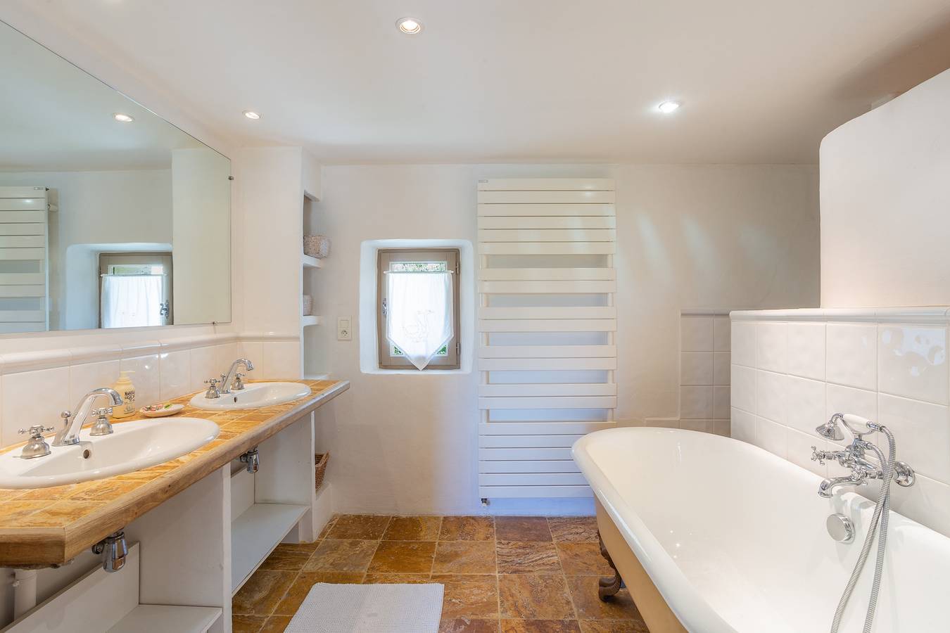 Location vacances mas piscine Les Taillades Ls2-11 in Taillades, Parque natural regional del Luberon