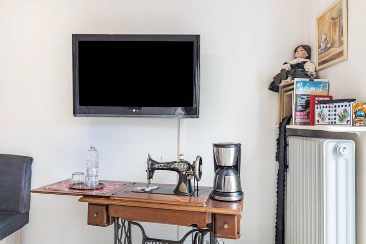 Ganze Wohnung, Ferienwohnung 'Schwarzwaldhirsch' mit Privatterrasse und Wi-Fi in Unterkirnach, Mittlerer Schwarzwald