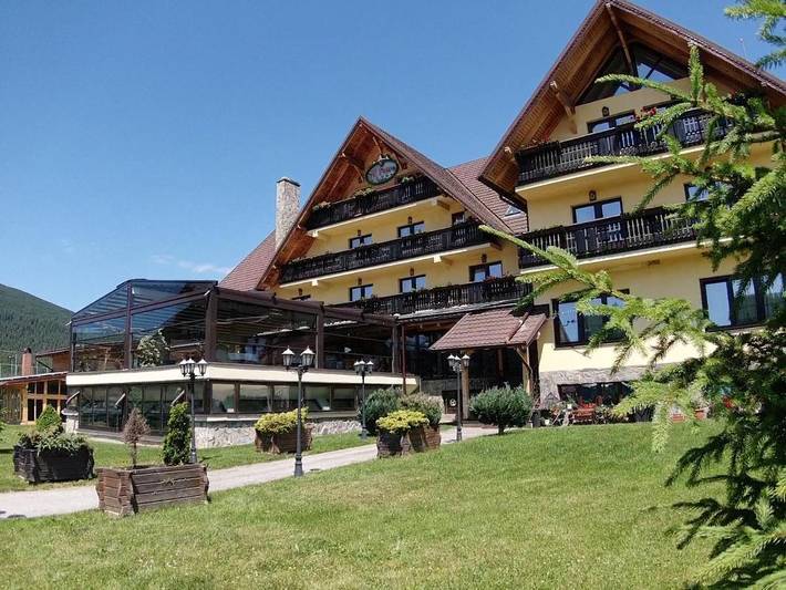 Hotel für 2 Personen, mit Terrasse und Pool sowie Whirlpool und Garten, mit Haustier in Alba (Romania)