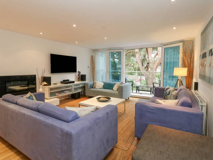 Cottage für 8 Personen mit Terrasse in Sandbanks, Poole
