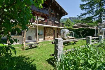 Chambre D’hôte pour 2 Personnes dans La Balme-de-Thuy, Haute-Savoie, Photo 1