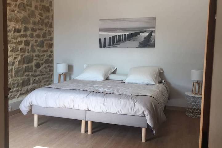 Gîte pour 5 personnes, avec Terrasse à Mont-Dol - 3