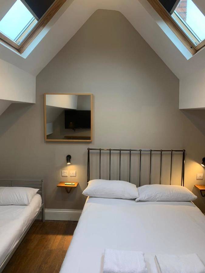 Chambre d’hôte pour 10 personnes, avec jardin à Cardiff