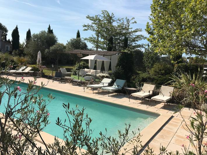 Location de vacances pour 2 personnes, avec balcon et jardin à Carpentras