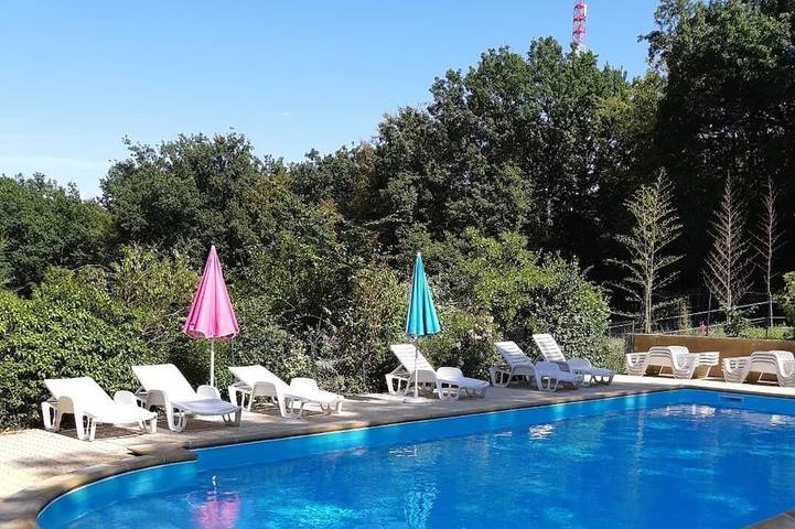Appartement de vacances pour 2 personnes, avec jardin et piscine