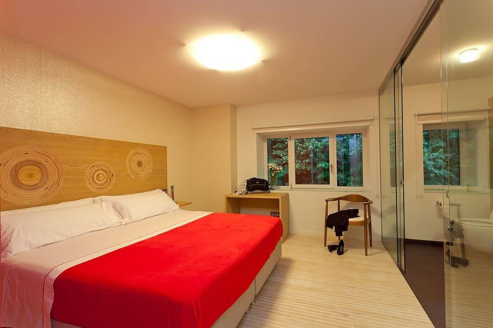 Casa con piscina a 8 minutos de la playa, wifi gratis in Ea, Vizcaya