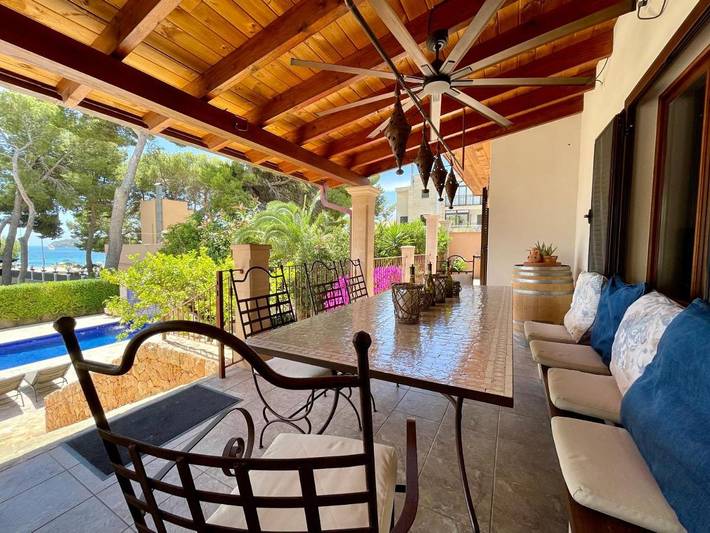 Location de vacances pour 12 personnes, avec vue ainsi que piscine et jardin à Palmanova (Espagne) - 3