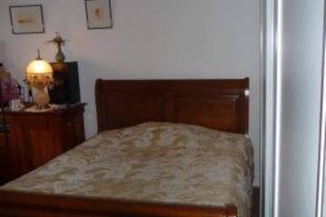 Appartement De Vacances pour 2 Personnes dans Courbevoie, Hauts-de-Seine, Photo 1