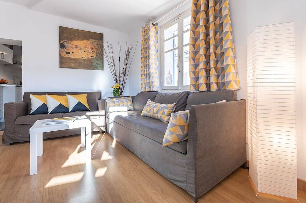 Ganze Wohnung, Appartement au Coeur D'apt in Apt, Regionaler Naturpark Luberon