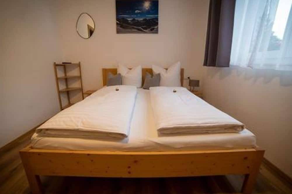 Ganze Wohnung, Haus Bazigg - Ferienwohnung Bazigg in Sonnenkopf, Klösterle am Arlberg