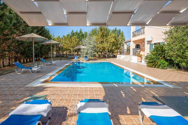 Villa pour 7 personnes avec vue sur l’océan in Corfou