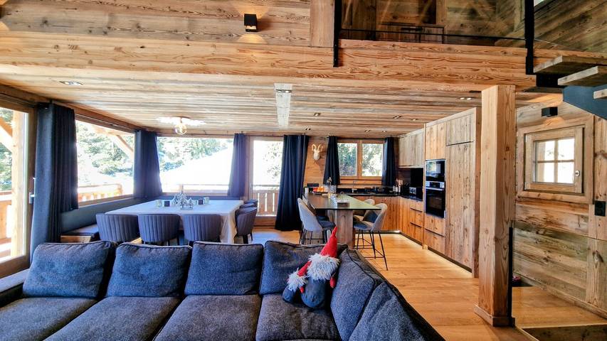 Chalet pour 12 personnes, avec balcon et jacuzzi à Bolquère - 2