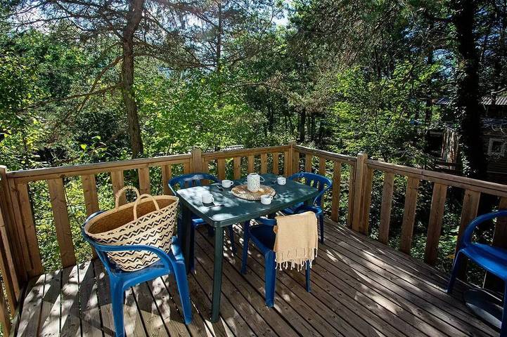 Mobil home pour 6 personnes à La Salle-en-Beaumont