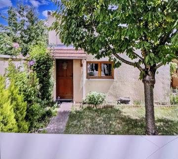 Gîte pour 2 personnes, avec jardin à Le Blanc-Mesnil