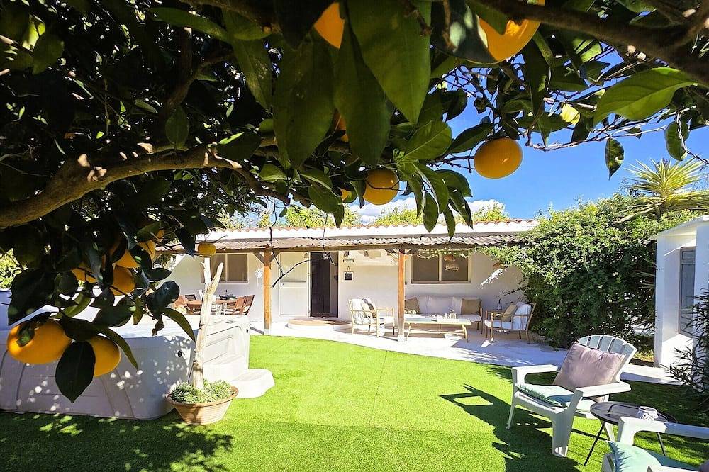 Casita mit geräumigem Privatgarten in Cártama, Cordillera Penibética