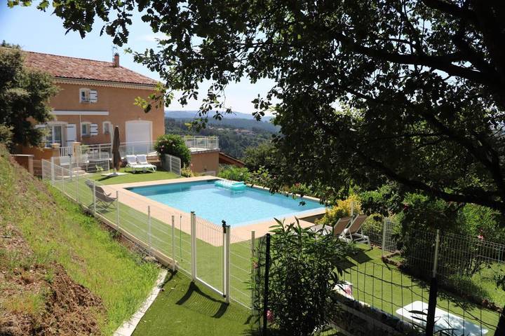 Bed and Breakfast für 4 Personen, mit Whirlpool und Garten sowie Pool, kinderfreundlich - 1