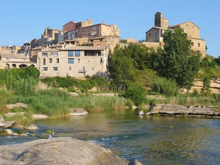 Apartamento para 12 personas, con Balcón además de Terraza y Vistas en Matarraña